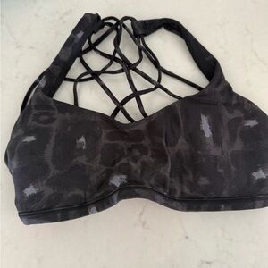 lululemon athletica Black Patterned Strappy Sports Bra